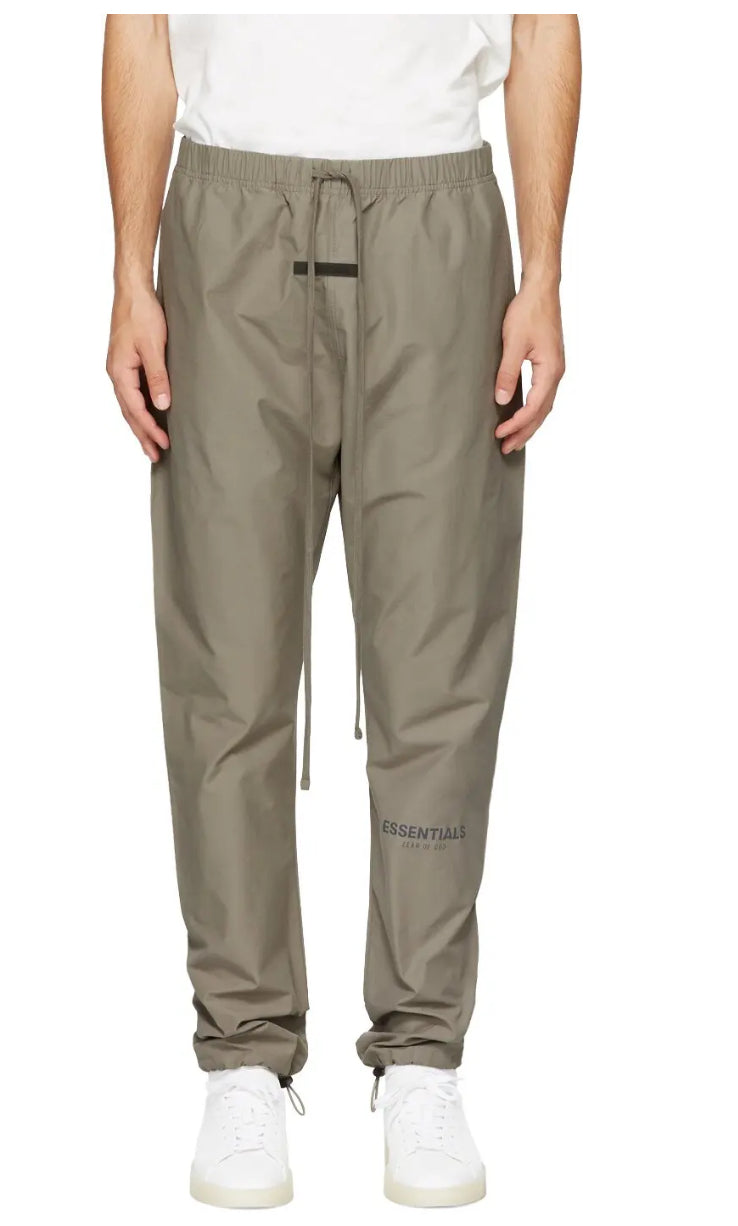 FEAR OF GOD ESSENTIALSLogo-Appliquéd Cotton-Blend Twill Drawstring Trousers taupe Light-grey