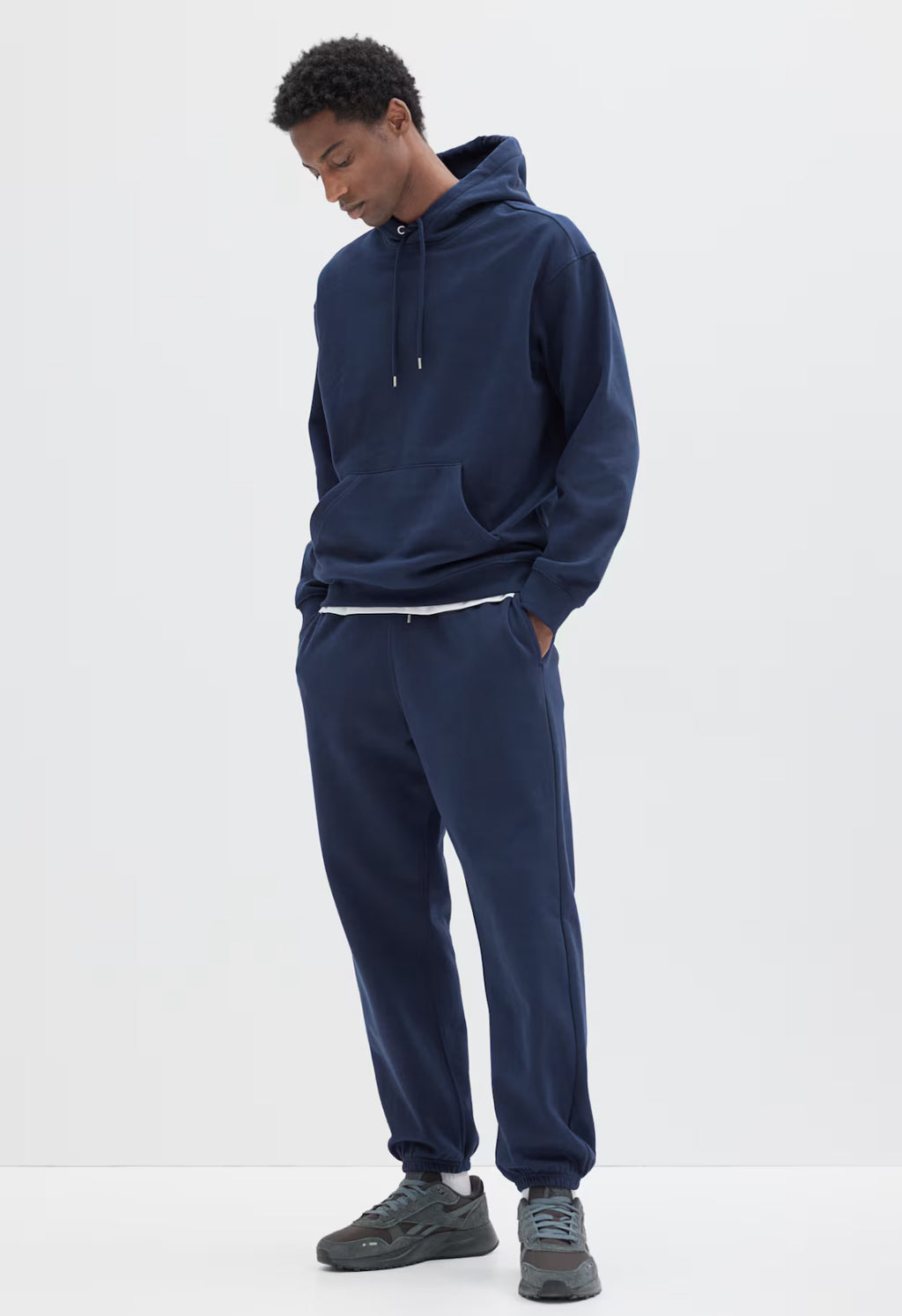 Sz L H&M men’s crewneck pullover hoodie loose fit sweater navy