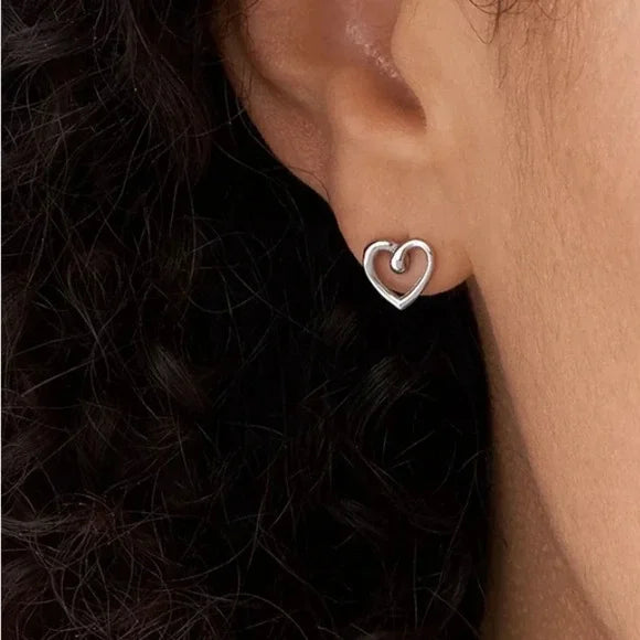 Fossil heart earrings stainless steel stud